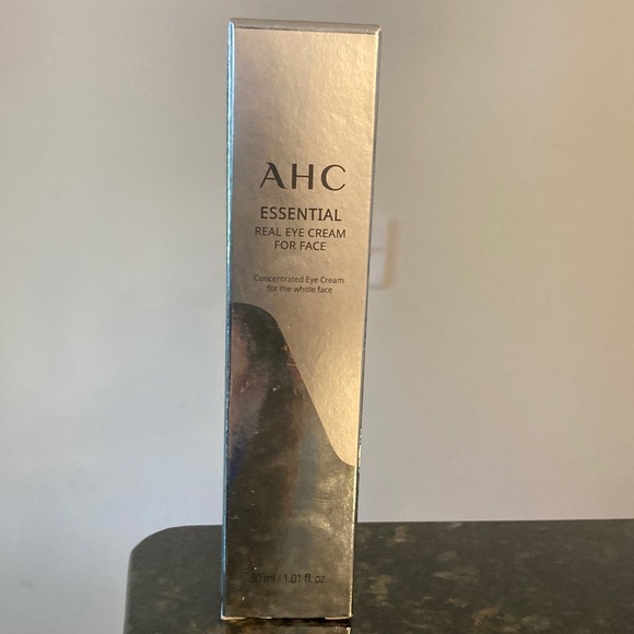 AHC Essential Real Eye Cream for Face 30ml/1 fl oz— BRAND NEW/Sealed! - Picture 4 of 8
